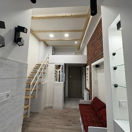 Apartment смарт в центрі міста по вулиці кльоновича Lemberg