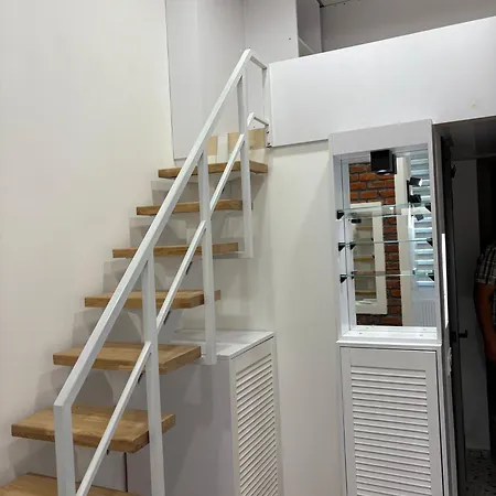 смарт в центрі міста по вулиці кльоновича Apartment