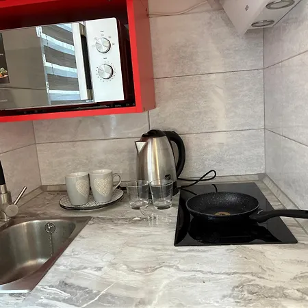 смарт в центрі міста по вулиці кльоновича Apartment *