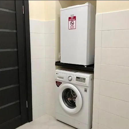 Однокімнатна Квартира В Центрі Міста По Вул Кльоновича Lviv