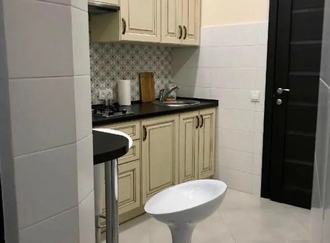 однокімнатна по вул дорошенка 56 * Lviv